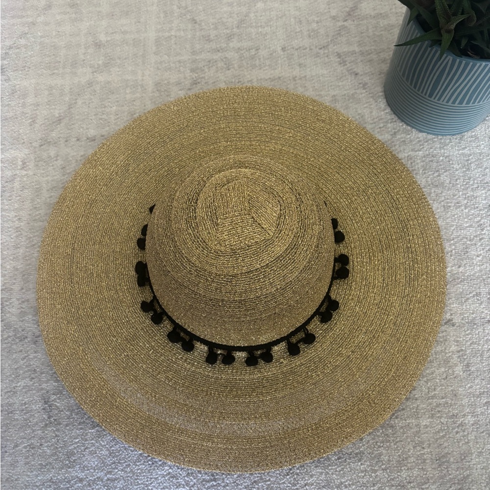 Lulus Elegant Tan Sun Hat with Black Accents